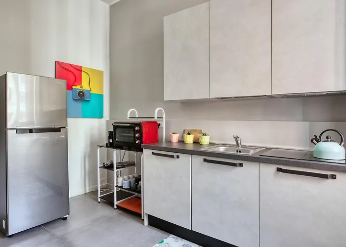 Clausim Domus: New Brightful Flat Next To The Vatican Apartment Rom