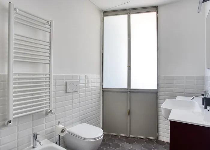 Clausim Domus: New Brightful Flat Next To The Vatican Apartment Rom